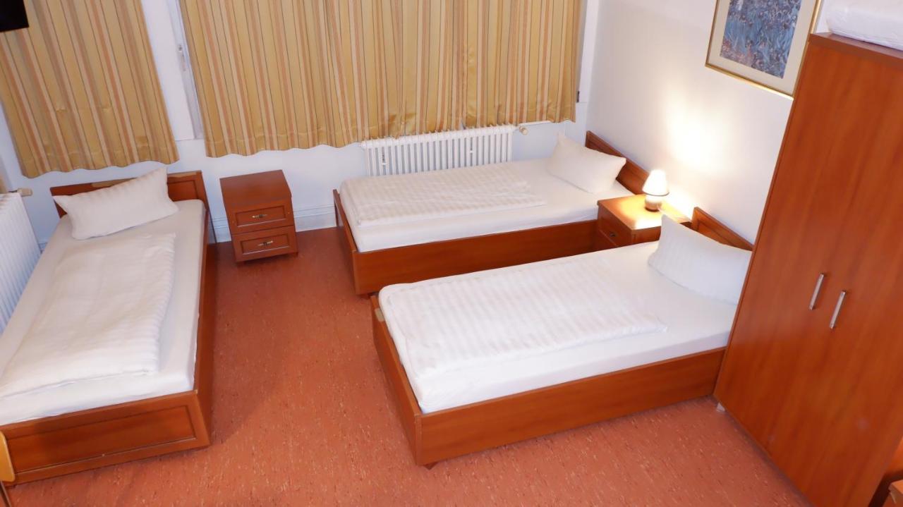 Hostel Am Kurtti Berlijn Buitenkant foto