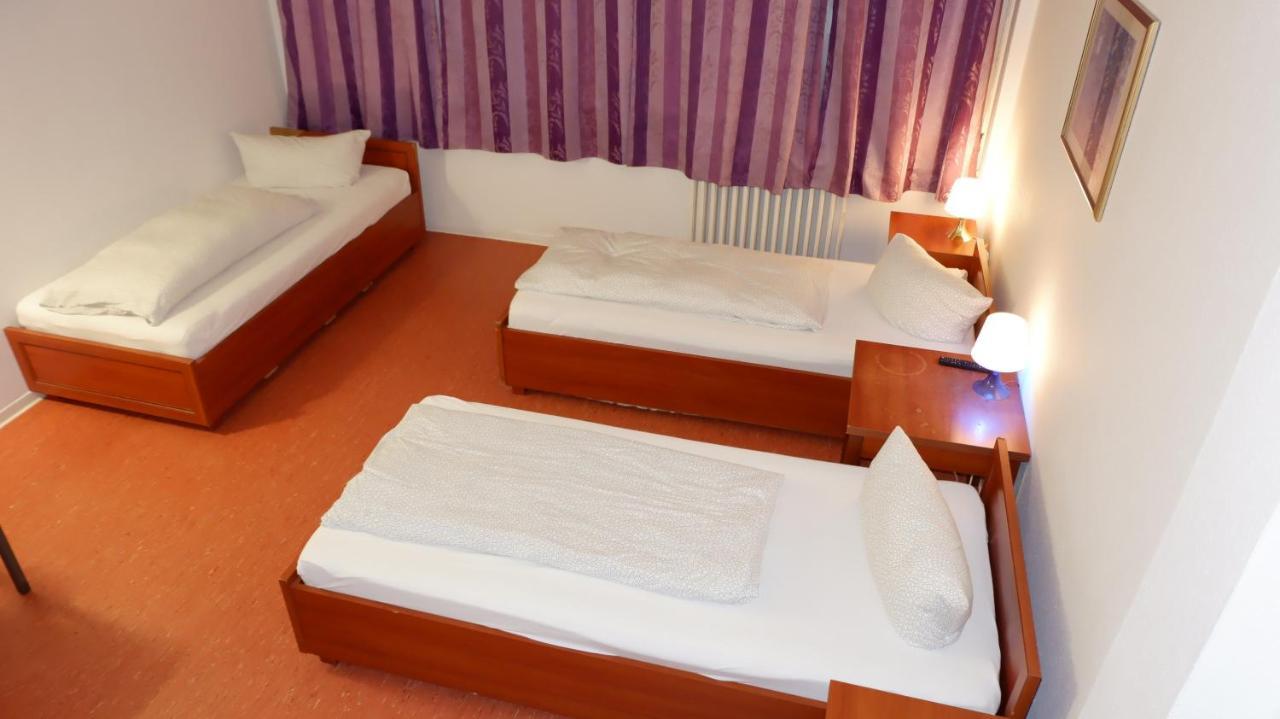 Hostel Am Kurtti Berlijn Buitenkant foto